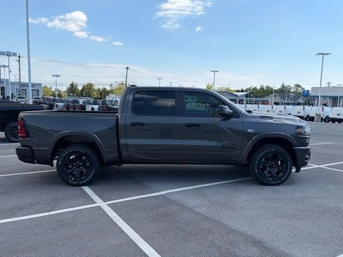 New 2026 RAM 1500 Big Horn AWD/4WD image 9