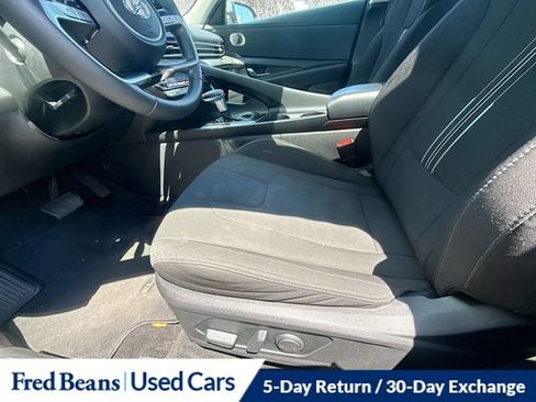 Used 2021 Hyundai Elantra SEL w/ Convenience + Premium Package FWD image 26