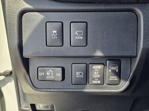 Used 2023 Toyota Tacoma TRD Sport w/ Advanced Technology Package AWD/4WD image 40
