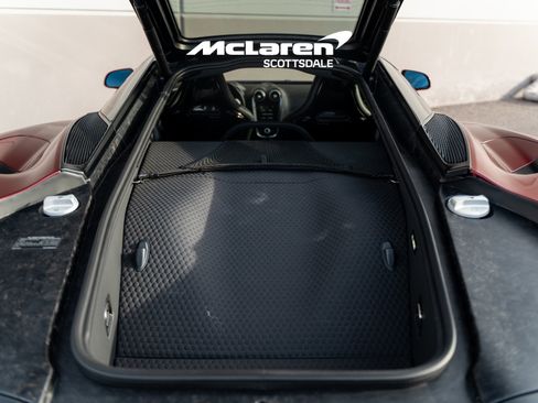 Used 2023 McLaren GT image 18