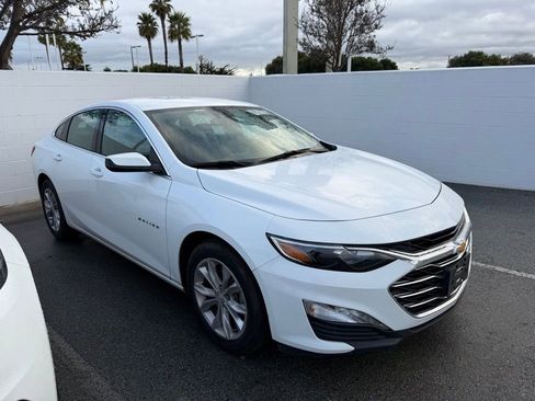 Used 2023 Chevrolet Malibu LT image 3