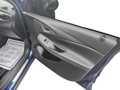 Used 2023 Buick Encore GX Select image 12