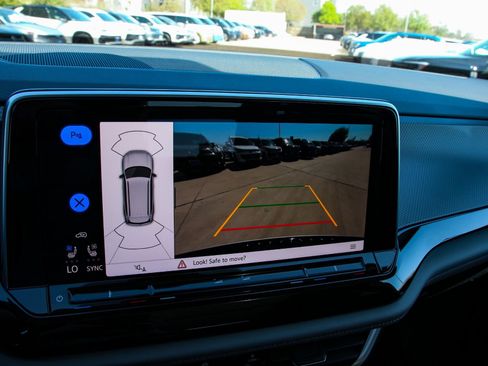 New 2026 Volkswagen Atlas Peak Edition AWD/4WD image 19