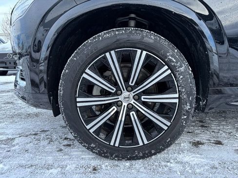 Used 2024 Volvo XC90 B6 Plus image 29