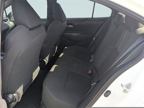 Used 2020 Toyota Corolla SE image 12