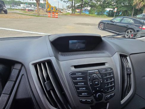 Used 2019 Ford Transit 350 148 Low Roof RWD image 15