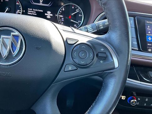 Used 2021 Buick Enclave Avenir w/ Avenir Technology Package image 23