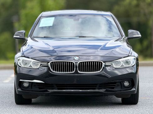 Used 2018 BMW 330i Sedan RWD image 3