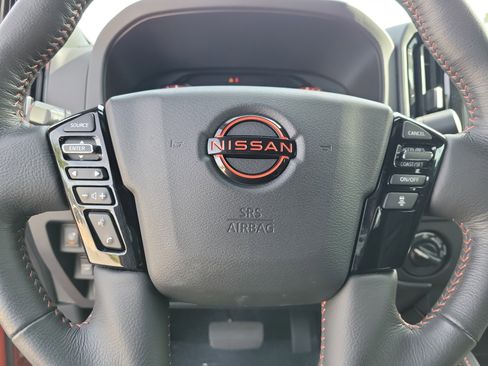 Certified 2025 Nissan Frontier PRO-4X w/ Pro Premium Package AWD/4WD image 22