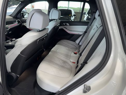 Certified 2025 BMW X5 xDrive50e w/ M Sport Package AWD/4WD image 15