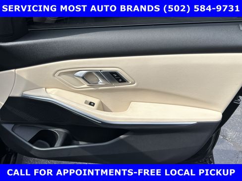 Used 2022 BMW 330i xDrive Sedan w/ Driving Assistance Package image 21