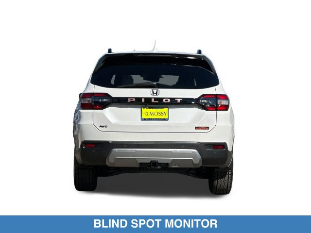 New 2026 Honda Pilot TrailSport image 5