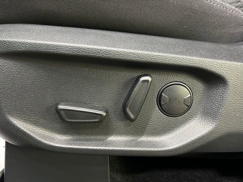 New 2026 Ford Ranger XLT w/ Equipment Group 301A High image 86