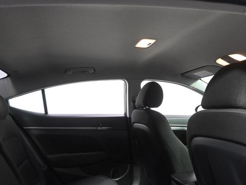 Used 2018 Hyundai Elantra SEL FWD image 17
