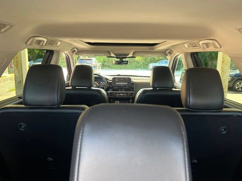 Certified 2023 Nissan Pathfinder SL w/ SL Premium Package AWD/4WD image 13