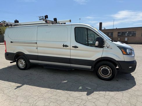 Used 2020 Ford Transit 150 Low Roof RWD image 4