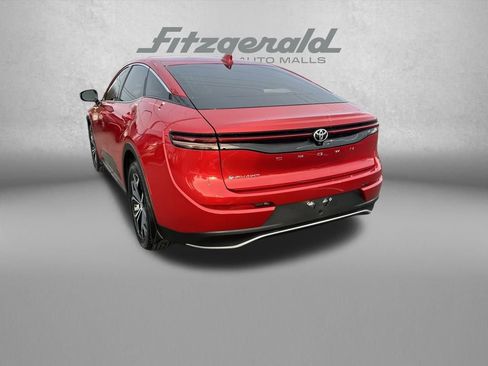 Used 2024 Toyota Crown XLE image 5