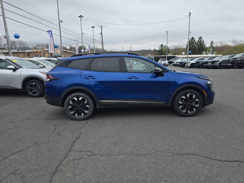 Used 2023 Kia Sportage X-Line w/ X-Line Premium Package AWD/4WD image 2
