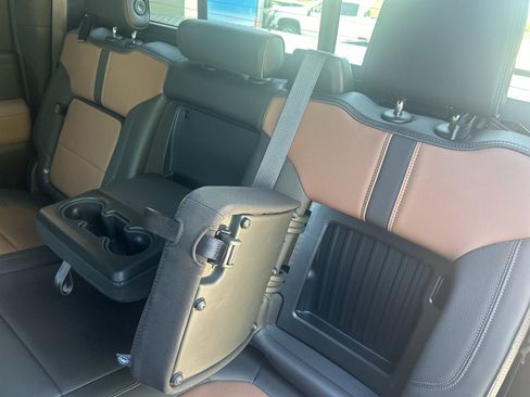 Used 2022 Chevrolet Silverado 2500 High Country w/ Z71 Off-Road Package image 21