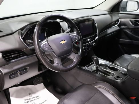 Used 2019 Chevrolet Traverse LT image 14