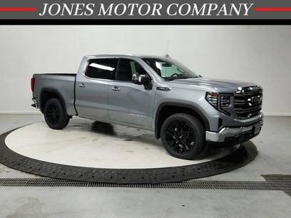 New 2026 GMC Sierra 1500 SLT w/ SLT Convenience Package