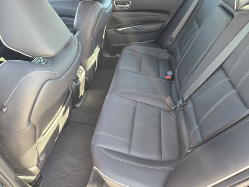 Certified 2018 Acura TLX V6 w/ Technology Package image 30