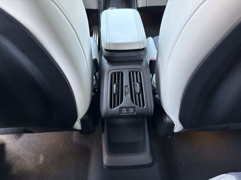 New 2026 BMW X2 xDrive28i w/ Technology Package image 17