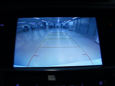 Used 2019 Cadillac XT5 Premium Luxury image 10