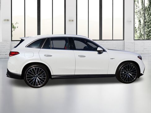 Certified 2024 Mercedes-Benz GLC 43 AMG 4MATIC image 7