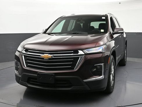 Used 2023 Chevrolet Traverse LT AWD/4WD image 8