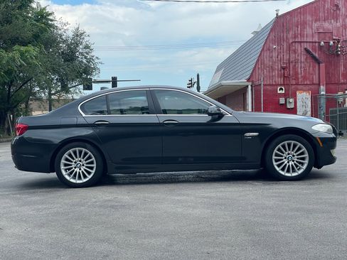 Used 2012 BMW 528i xDrive Sedan image 4