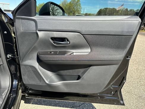 Used 2026 Nissan Kicks S FWD image 12