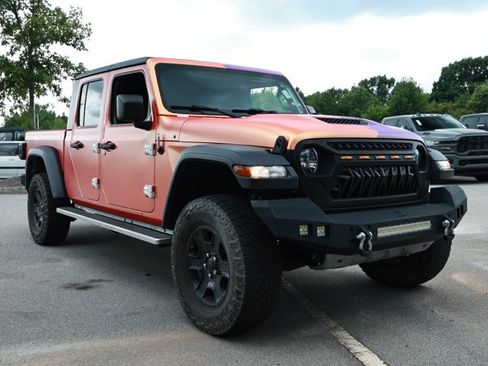Used 2022 Jeep Gladiator Mojave w/ Cold Weather Group AWD/4WD image 2