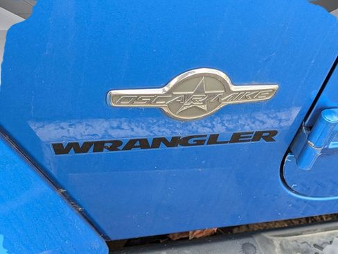 Used 2014 Jeep Wrangler Freedom Edition image 12