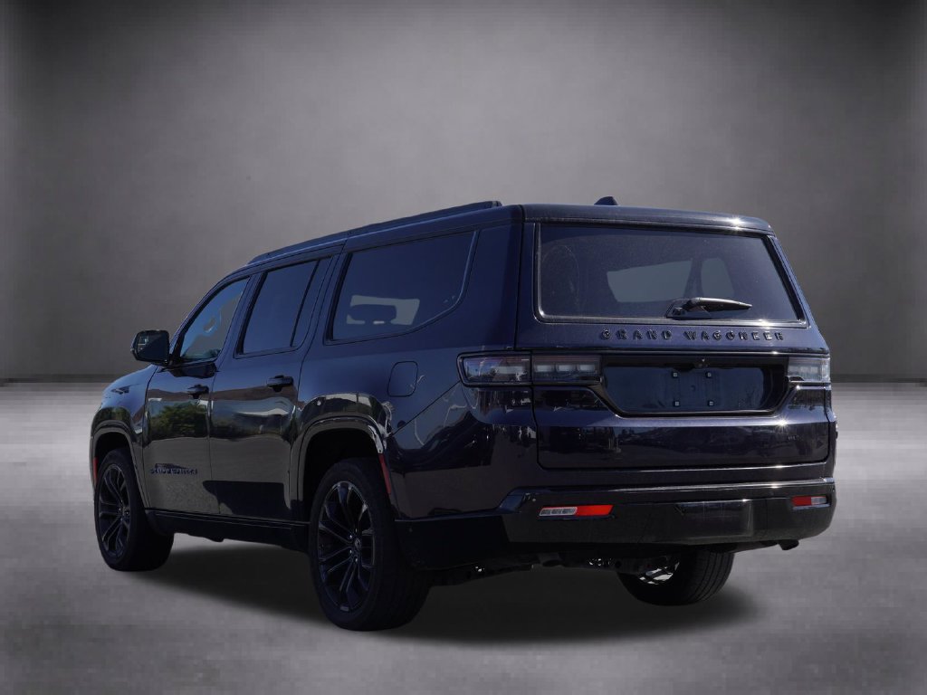 Used 2024 Jeep Grand Wagoneer L Series II w/ Quick Order Packagew 28T AWD/4WD image 3