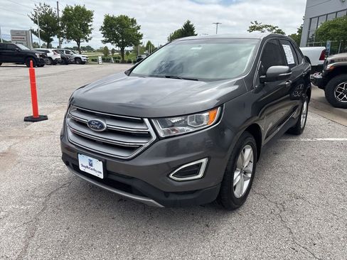 Used 2017 Ford Edge SEL w/ Equipment Group 201A AWD/4WD image 12