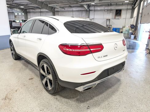 Used 2019 Mercedes-Benz GLC 300 4MATIC Coupe image 5