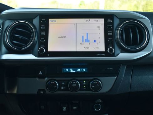 Used 2021 Toyota Tacoma SR5 image 18