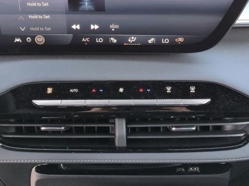 New 2026 Buick Enclave Preferred FWD image 9