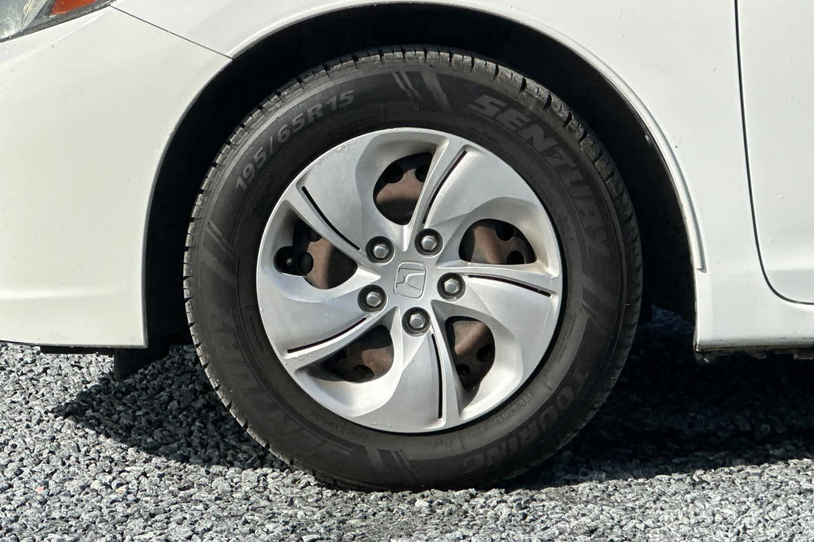 Used 2014 Honda Civic LX image 32