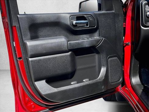 Used 2021 Chevrolet Silverado 1500 Custom RWD image 18