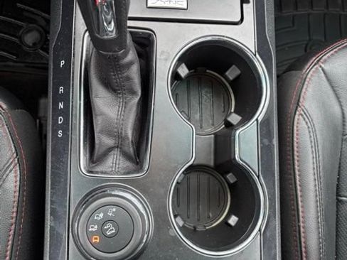 Used 2018 Ford Explorer Sport AWD/4WD image 24