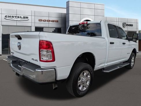 Used 2024 RAM 2500 Big Horn w/ Bed Utility Group image 4