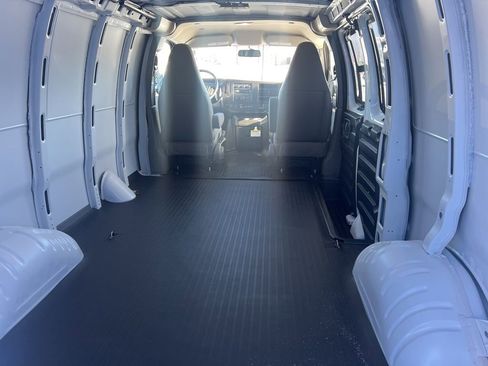 New 2025 Chevrolet Express 2500 w/ Driver Convenience Package image 9