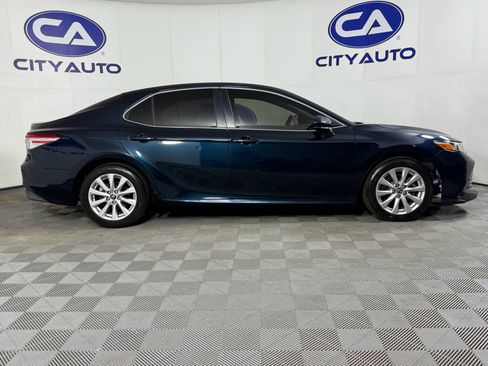 Used 2018 Toyota Camry LE w/ Protection Package (Q2) image 2
