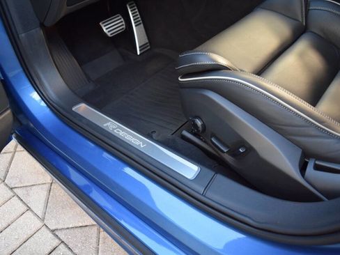 Used 2020 Volvo S90 T6 R-Design image 40