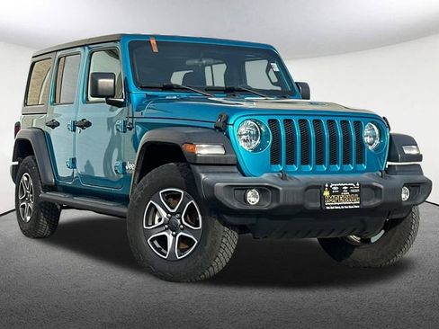 Used 2020 Jeep Wrangler Unlimited Sport S image 2