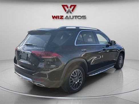 Used 2021 Mercedes-Benz GLE 450 4MATIC image 3