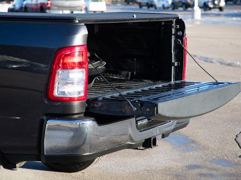 Used 2021 RAM 3500 Tradesman image 9