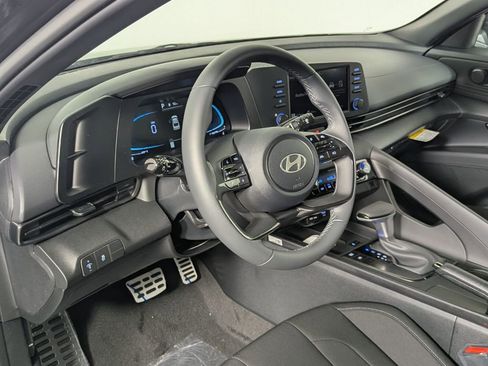 Certified 2026 Hyundai Elantra Sport FWD image 13